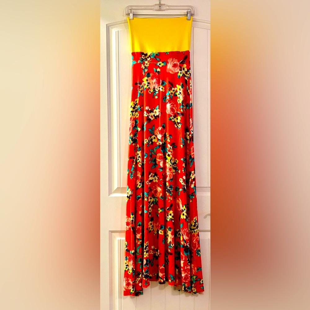 Filthy Mouth Strapless Maxi Dress.  Size Small.